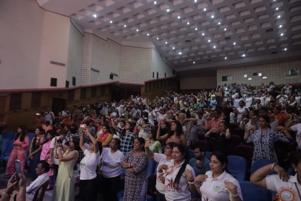 audience performance on international yoga day 2025